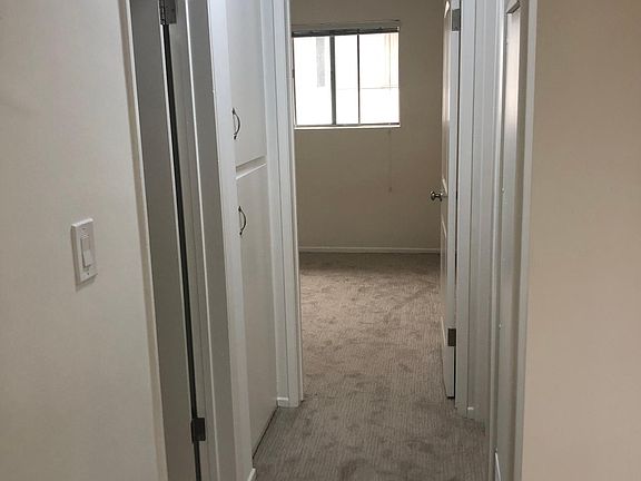 5th image of 1630 Colby Ave #6