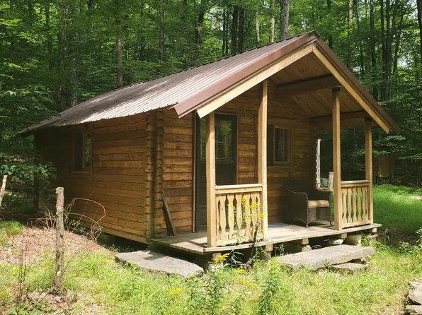 Cabin Hill Rd W, Hallstead, PA 18822