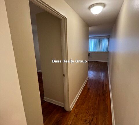 3rd image of 4042 N California Ave #103
