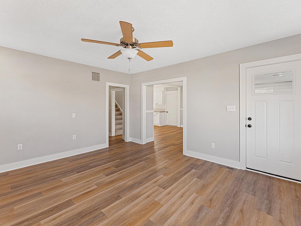 202 S Colorado Ave, Colwich, KS 67030 Zillow