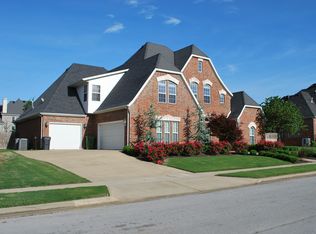 2308 S Matterhorn Blvd, Rogers, AR 72758