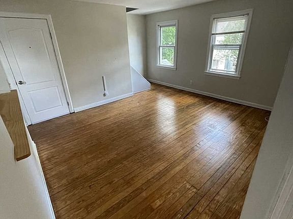2nd image of 288 Marion Ave