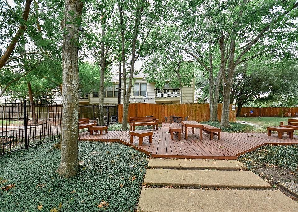 1st image of 11710 Southlake Dr Unit 17