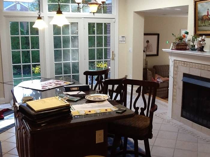 Kitchen 17 x 23