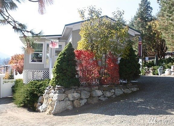 2nd image of 206 Bernice Ave