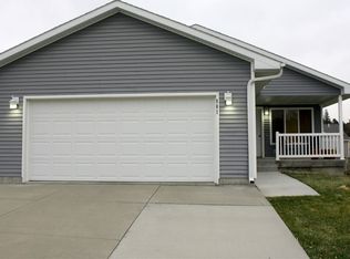 901 Brookdale Dr, Wayne, NE 68787