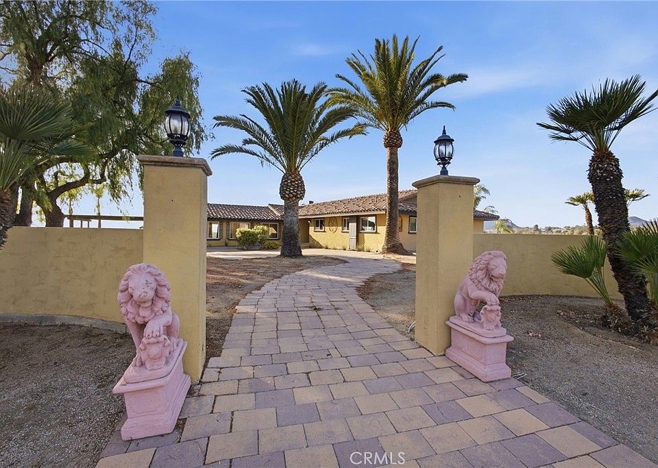 1st image of 38311 Chaparral Dr