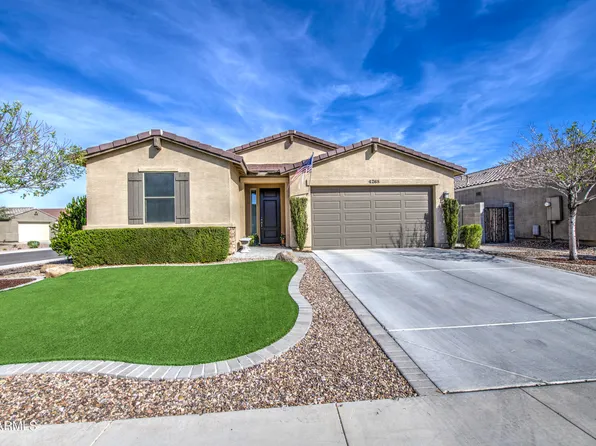 4268 W DAYFLOWER Drive, San Tan Valley, AZ 85144