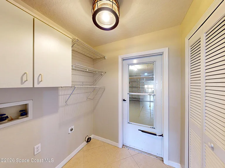 3620 Whisperwood Cir — Photo 15