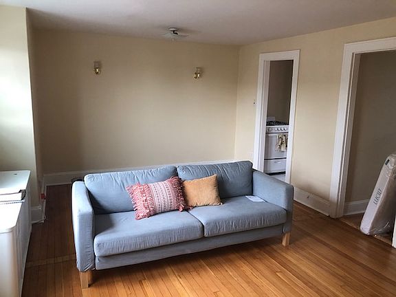 4th image of 21-22 28th St #2
