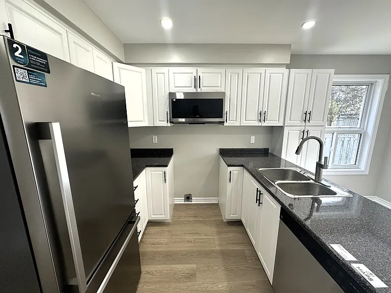 67 Russell Hill Dr #1 — Photo 11