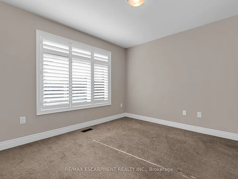 2 Waterview Ln — Photo 15
