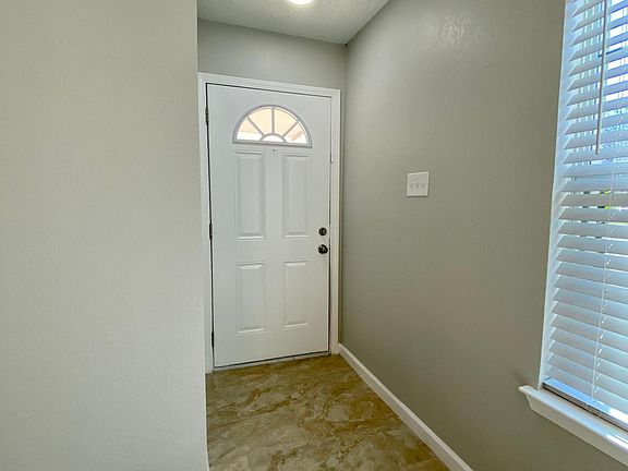 Entry Foyer