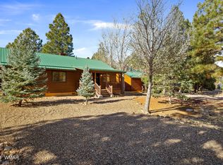 2679 Lodge Loop, Overgaard, AZ 85933