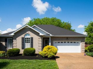 139 Putter Point Dr, Gallatin, TN 37066