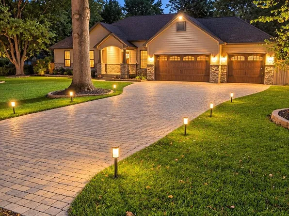 3715 Henry Dr, Logansport, IN 46947