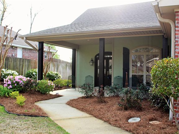 2nd image of 104 Mossy Oak Dr