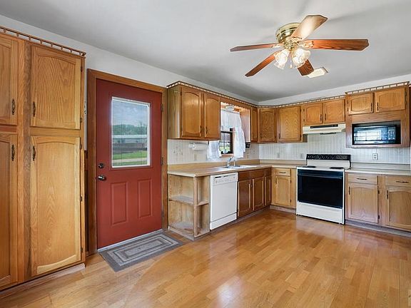 4th image of 620 E Virginia St