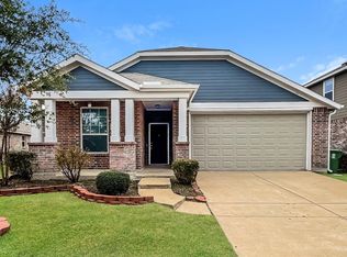 2021 Enchanted Rock Dr, Forney, TX 75126