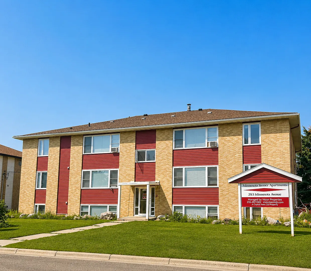 Minnesota Terrace (2513) — Photo 1
