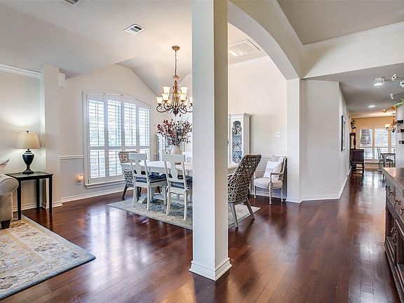 4th image of 5148 Bayview Dr