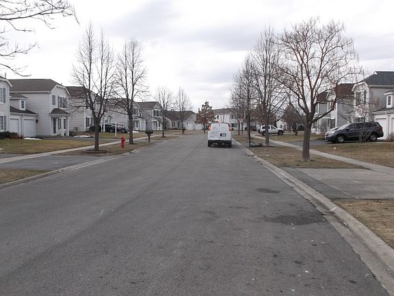4th image of 66 W Amberley Dr
