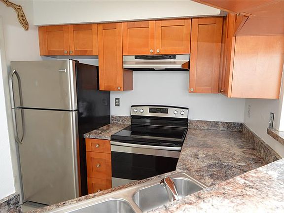 2nd image of 8766 Mallard Reserve Dr Unit 201