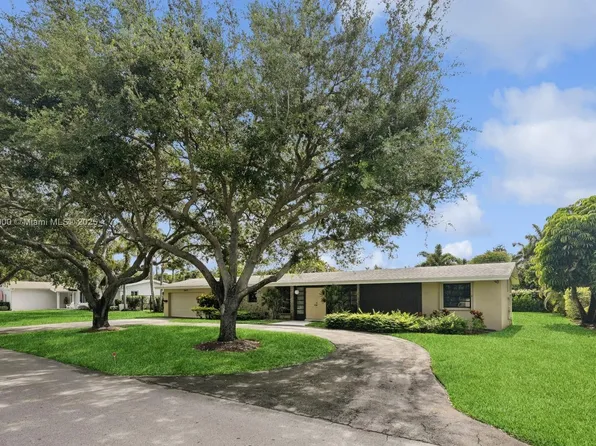 15471 SW 83rd Ave, Palmetto Bay, FL 33157
