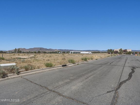 2nd image of 2559 Wildhorse Dr