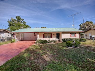 942 County Road 467, Lake Panasoffkee, FL, 33538