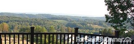 Huge Trex deck!
						:
						Great view.