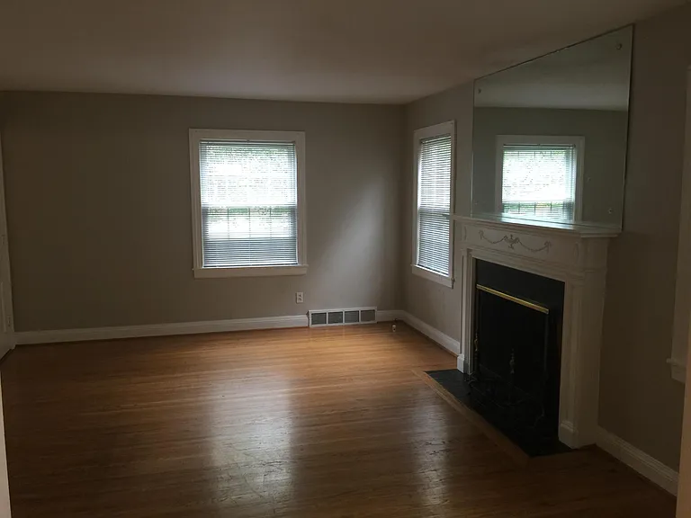 2229 Tyler Ln #1 — Photo 9