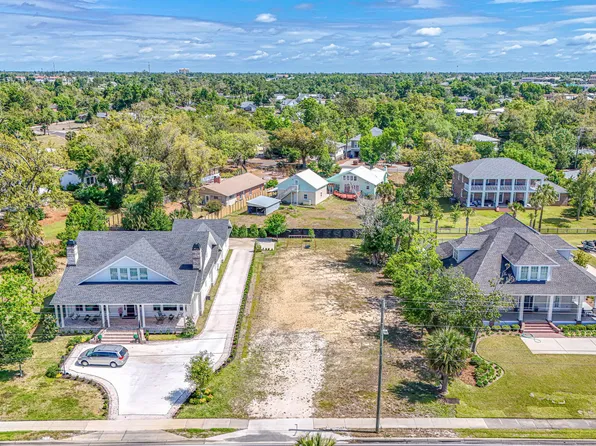 1248 W Beach Dr, Panama City, FL 32401