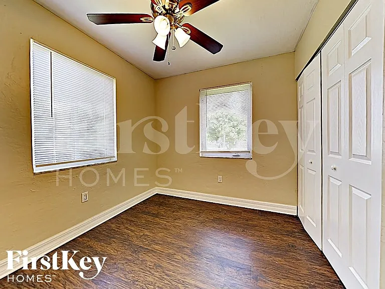 22162 Belinda Ave — Photo 11