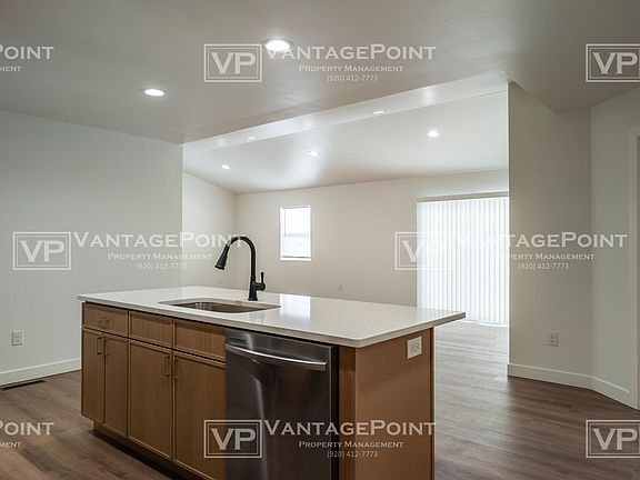 Kitchen Island and Livingroom