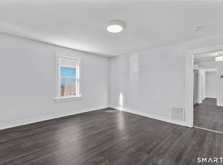 59 Pine St FLOOR 1, Hamden, CT 06514