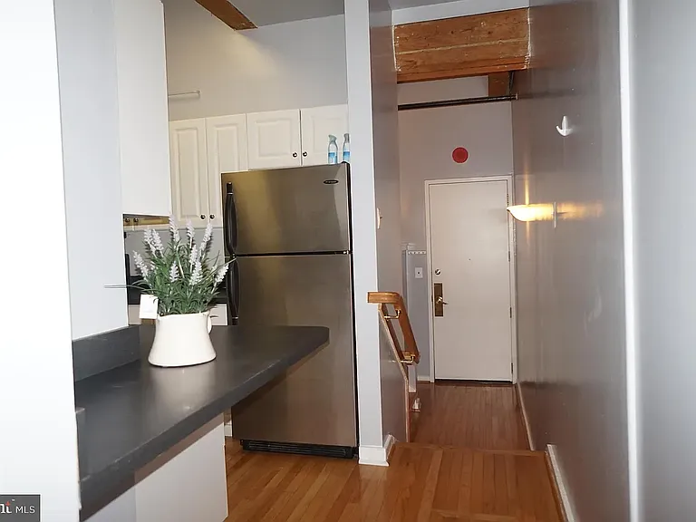 1010 Race St #2K — Photo 4
