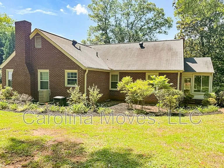 46 Long Forest Dr — Photo 24