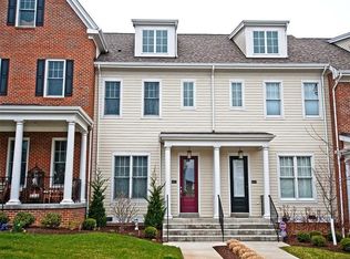1637 Overton Ln, Squirrel Hill, PA