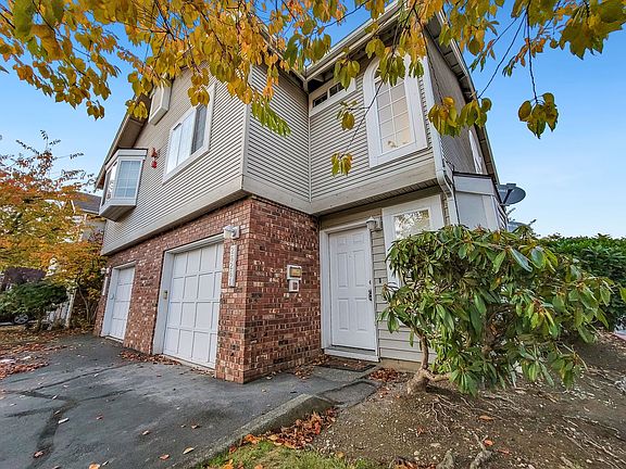 4th image of 26261 114th Ln SE