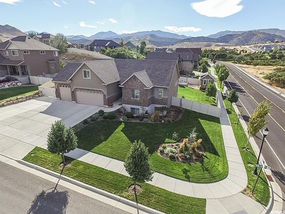 3rd image of 14214 S Valle Vista Dr