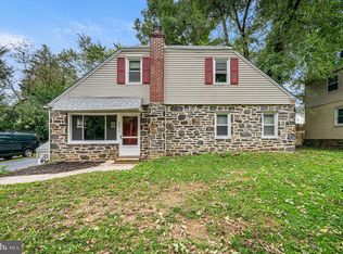 750 E Providence Rd, Aldan, PA 19018