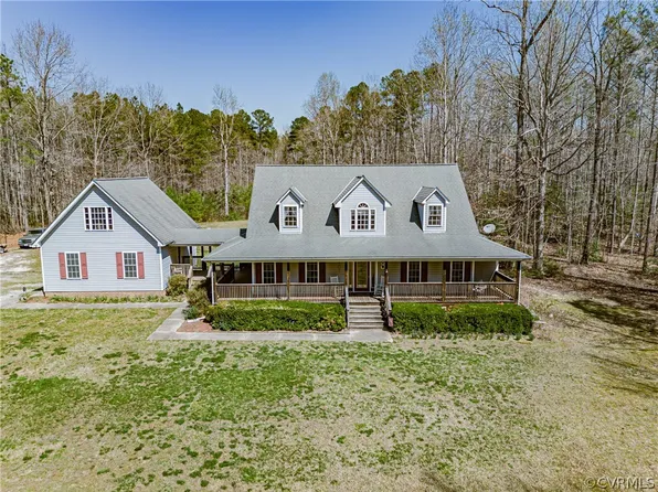 11104 Continental Ct, Petersburg, VA 23805