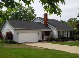 7146 Lancaster Ct, Concord Township, OH 44077