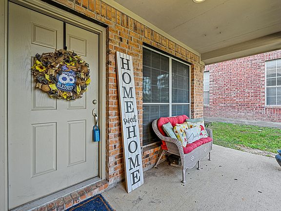 5th image of 3505 Versante Dr