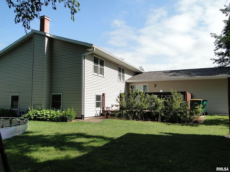 2nd image of 8 Indian Trail Rd