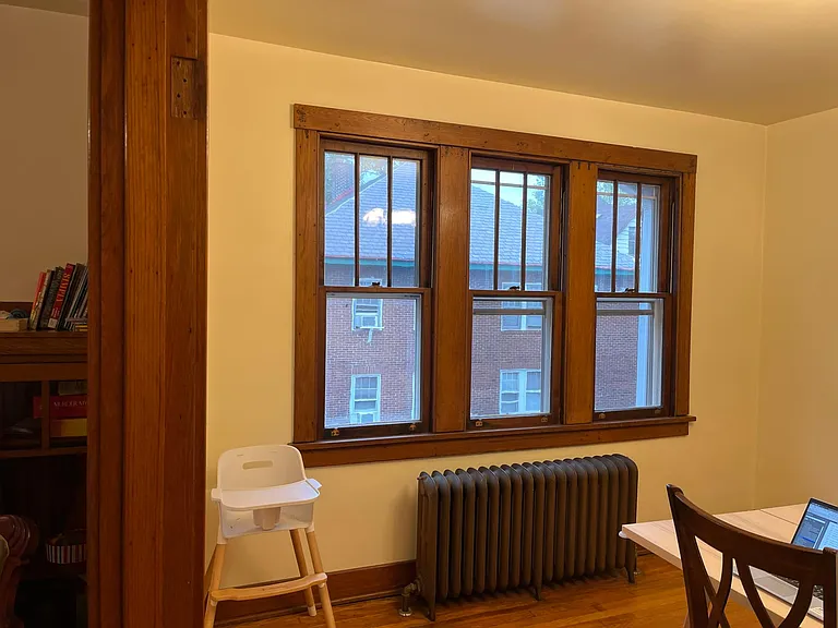 817 E End Ave #2 — Photo 12