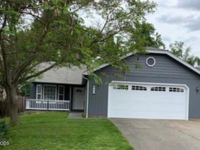 168 SE Independence Dr, Grants Pass, OR, 97527