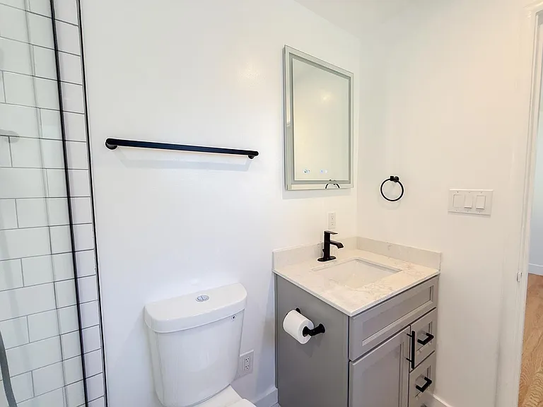 5436 Fresno Ave — Photo 17