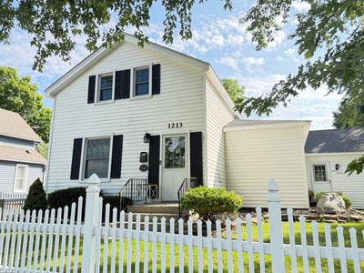 1213 Clinton Ave, Saint Clair, MI, 48079